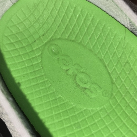 OOFOS OOmg eeZee Low Gray Slip-on Recovery Shoes Women's Size 9 - Picture 5 of 8